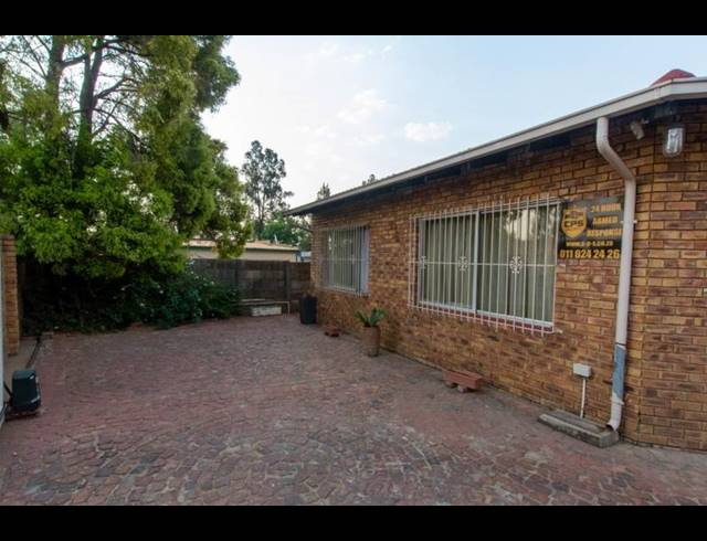 5 BEDROOM HOUSE FOR SALE IN BRACKENDOWNS